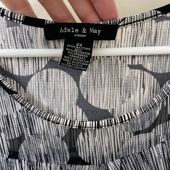 Flowy Work Blouse - Picture 2 of 6